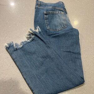 Free People “We The Free” Blue Ankle Cropped Jeans Distressed Style